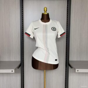 Camiseta Chelsea 2024/25 Local Mujer - detalle escudo