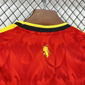 Camiseta Bélgica 2026 Local Niño - detalle escudo