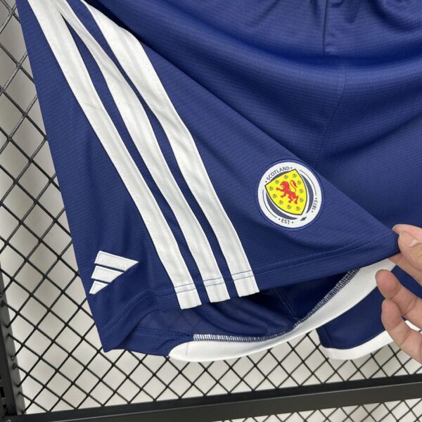 Shorts Scotland 2026 Version Jugador - detalle escudo