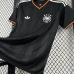Camiseta Alemania 1990 Retro Visita Mujer - detalle cuello