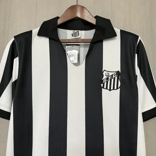 Camiseta Santos 1956 Retro Visita - detalle