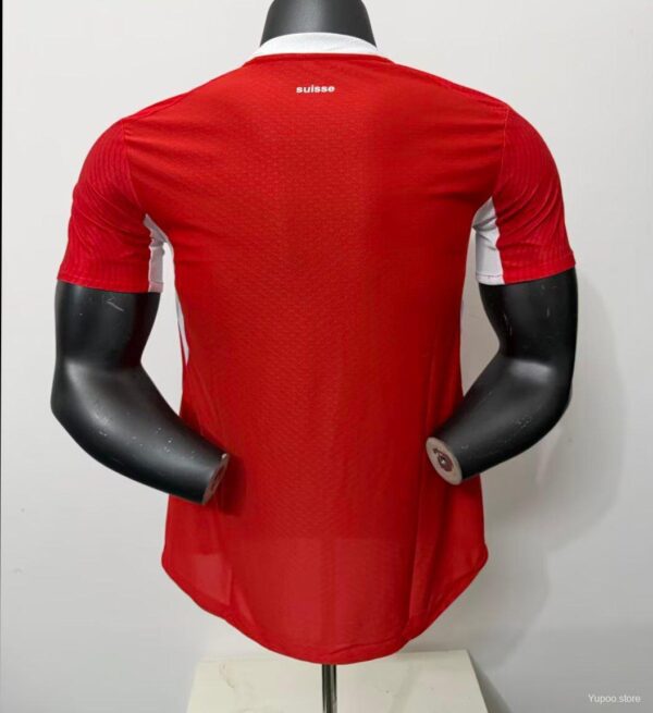 Camiseta Suiza 2026 Local - detalle