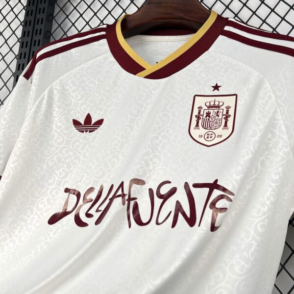 Camiseta Turkiye 2026 Local - detalle etiqueta interna