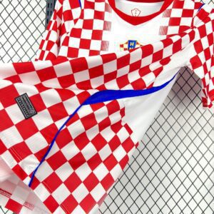 Camiseta Croacia 2026 Local Manga Larga - detalle cuello