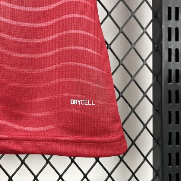 Camiseta Portugal 2026 Visita Mujer - detalle
