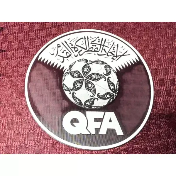 Camiseta Qatar 2026 Local - detalle
