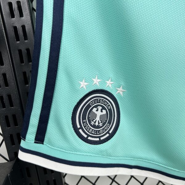 Shorts Alemania Mundial 2026 Local - detalle del tejido transpirable