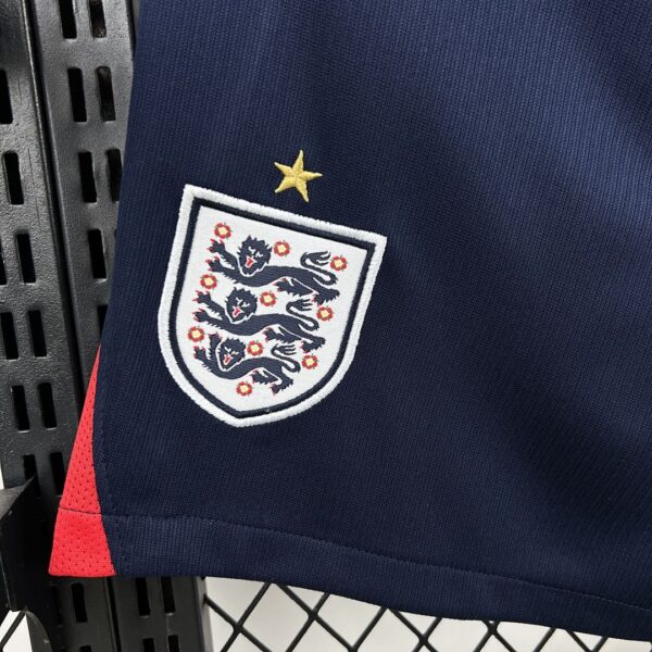 Shorts Inglaterra Mundial 2026 Visita - detalle logo Nike