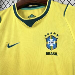 Camiseta Brasil 2026 Local - detalle