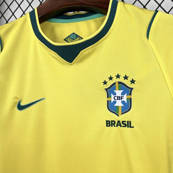 Camiseta Brasil 2026 Local - detalle