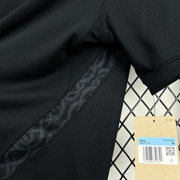 Camiseta Noruega 2026 Visita - detalle logo Nike