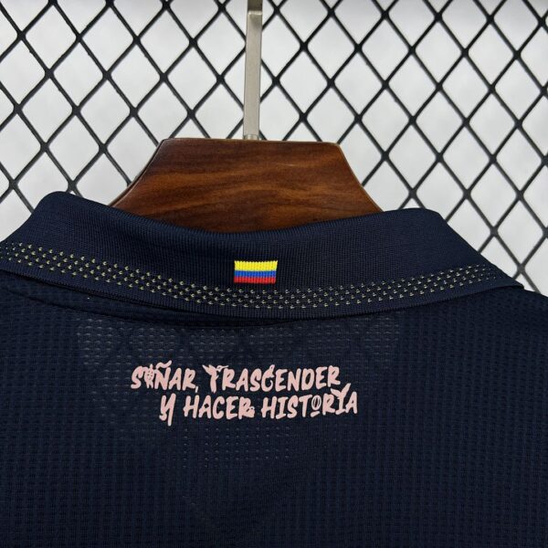 Camiseta Ecuador 2026 Local - detalle