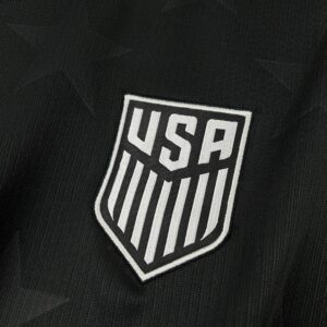 Camiseta Estados Unidos 2026 Visita Mujer - detalle del logo Nike
