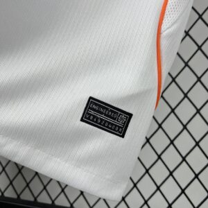 Camiseta Países Bajos 2026 Visita - detalle franja degradada en el pecho