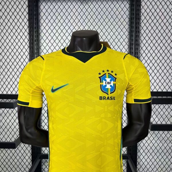 Camiseta Brasil Mundial 2026 Local Manga Larga Version Jugador - detalle
