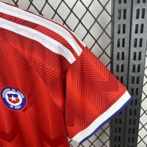 Camiseta Chile 2025/26 Local - detalle cuello y hombro