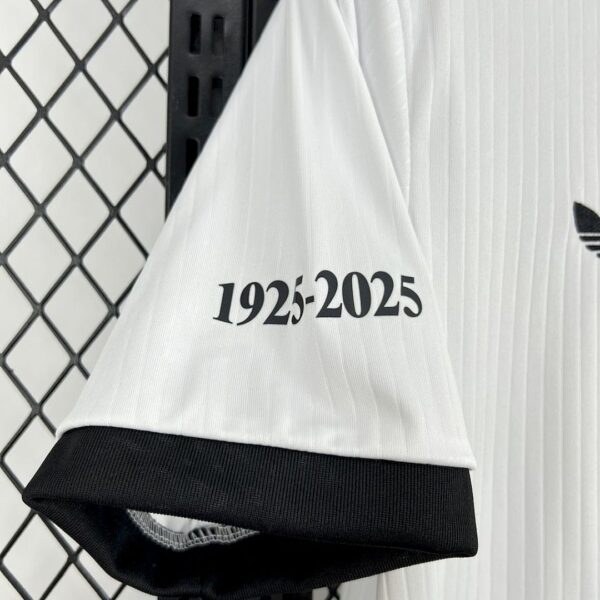 Camiseta Colo Colo 2025/26 Retro Blanca - detalle parte inferior