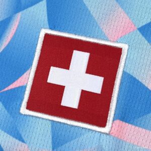 Camiseta Suiza Mundial 2026 Local - detalle parte inferior y patrón