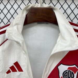 Cortavientos River Plate 2025 - detalle