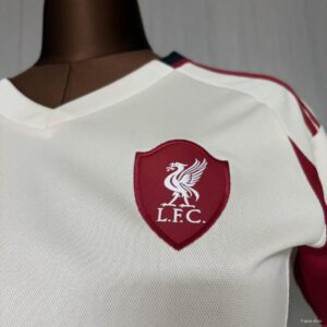 Camiseta Liverpool Visita Mujer - detalle