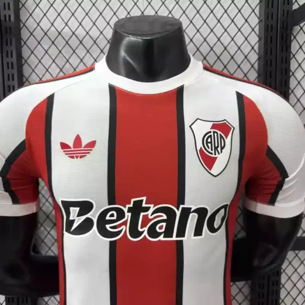Camiseta River Plate 2026/2027 Especial Version Jugador - detalle
