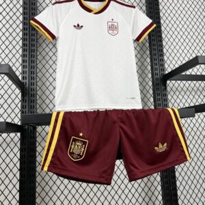 Camiseta España Mundial 2026 Retro Local - detalle shorts con logo adidas