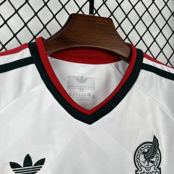 Camiseta Mexico Mundial 2026 Local Nino - detalle logo Adidas shorts
