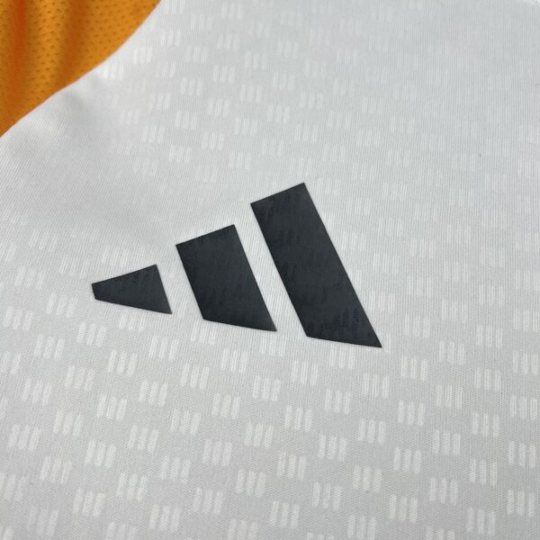 Camiseta Alemania Mundial 2026 Local - detalle lateral