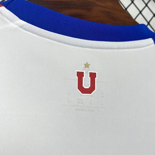 Camiseta Universidad de Chile 2026/2027 Visita - detalle bajo