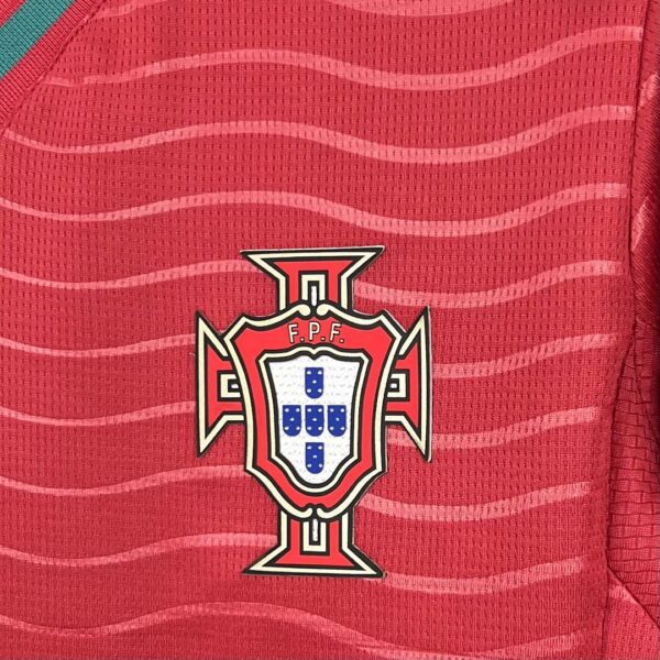 Camiseta Portugal 2026 Visita Mujer - detalle