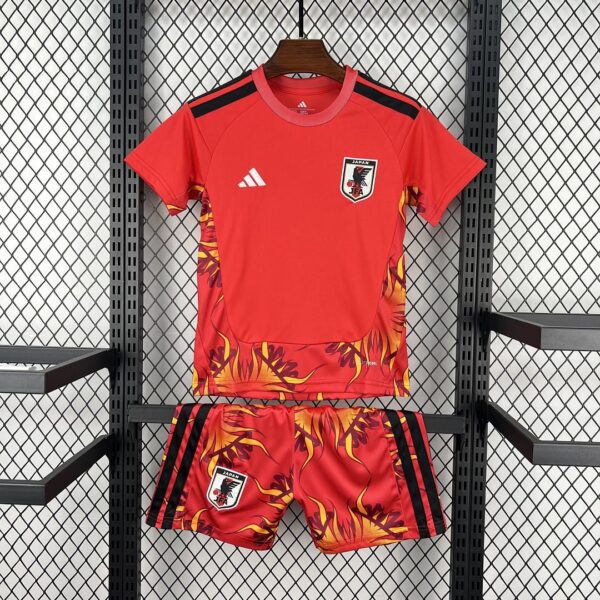 Camiseta Japón 2026 Local Niño - cuello y hombros