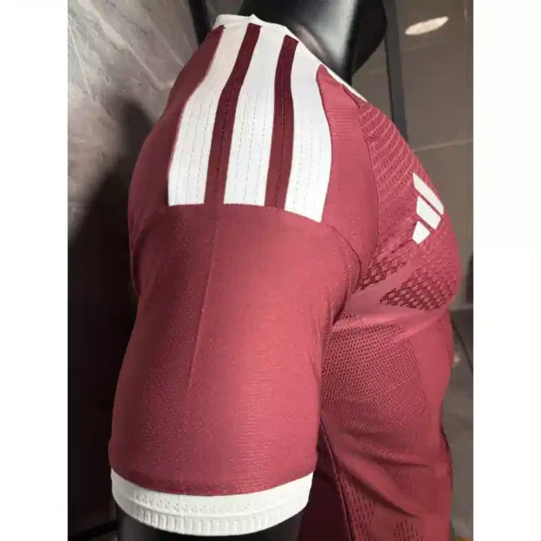 Camiseta Qatar 2026 Local - detalle