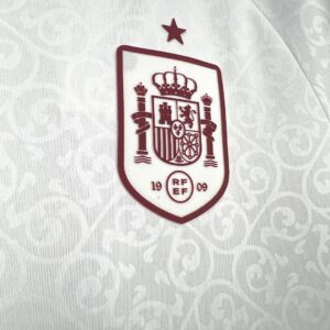 Camiseta España Mundial 2026 Retro Local - detalle cuello y mangas