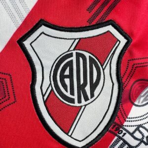 Camiseta Niño River Plate 1996 Retro Local - detalle patrocinador Quilmes
