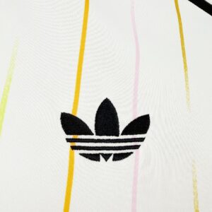 Camiseta Japón 2026 Edición Especial - detalle rayas