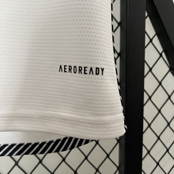 Camiseta Colo-Colo 2024/25 Local Mujer - detalle tecnología AEROREADY