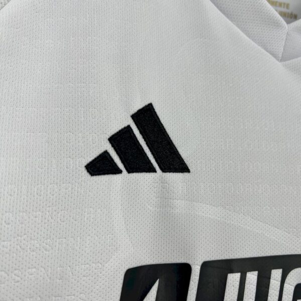 Camiseta Colo Colo 2025/26 Local Nino - detalle