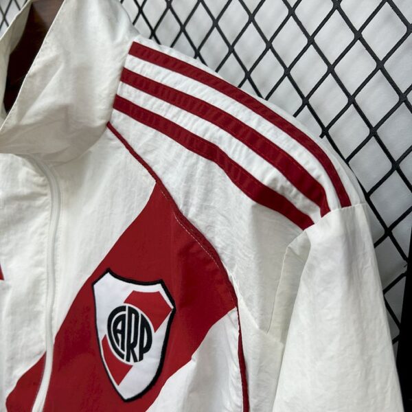 Cortavientos River Plate 2025 - detalle