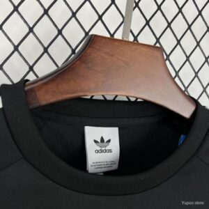 Camiseta Chile Local Adidas Originals Negra - vista inferior