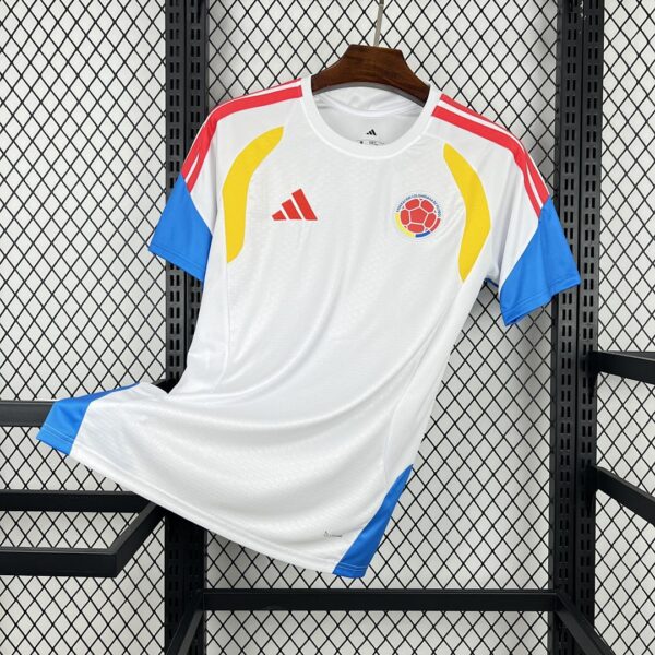 Camiseta Colombia 2026 Pre-Partido - detalle