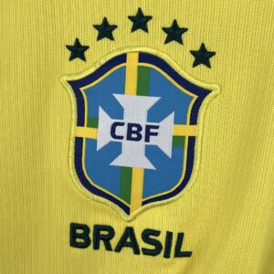 Camiseta Brasil Mundial 2026 Local - detalle