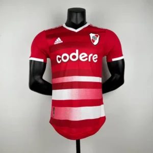 Camiseta River Plate 23-24 Reversible - detalle bolsillo lateral