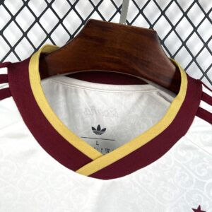 Camiseta Turkiye 2026 Local - detalle hombro