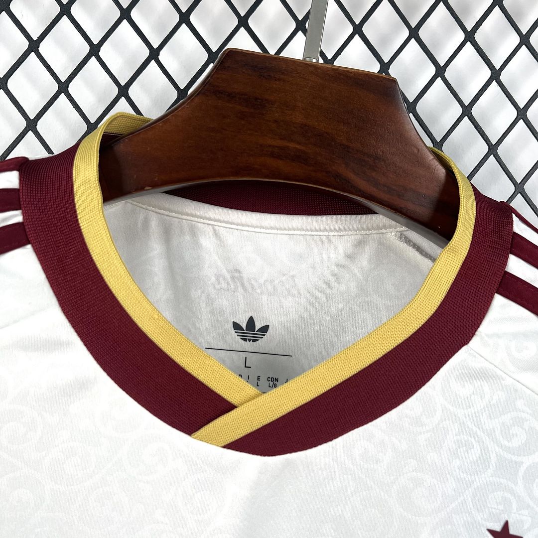Camiseta Turkiye 2026 Local - detalle hombro