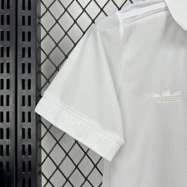 Camiseta Colo Colo 2025/26 Aniversario Nino - detalle