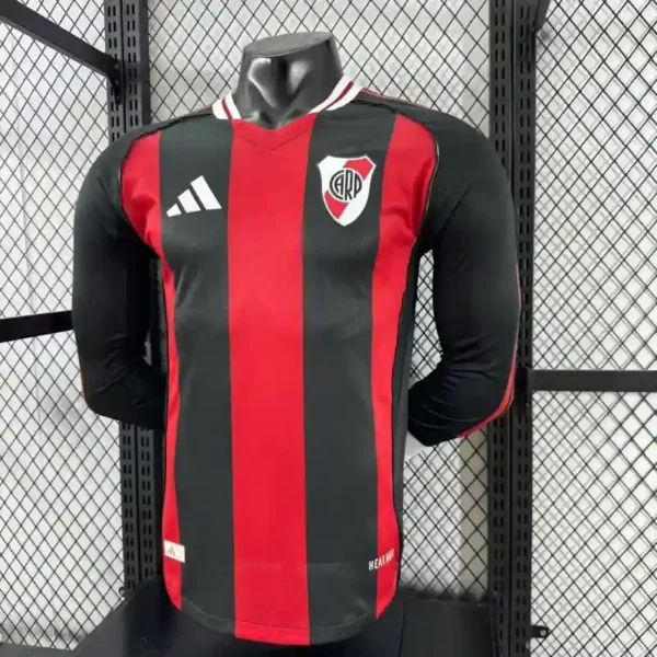 Camiseta River Plate 2025/2026 Visita Manga Larga Version Jugador - detalle