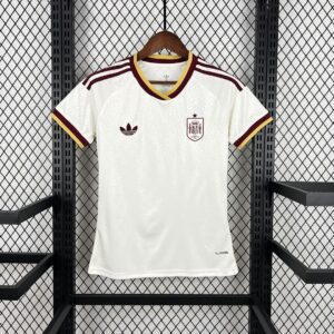Camiseta España 2026 Local Mujer - vista general en perchero