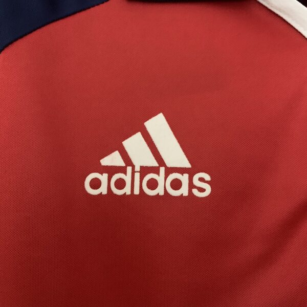 Camiseta Universidad de Chile 2001/02 Retro Visita - detalle