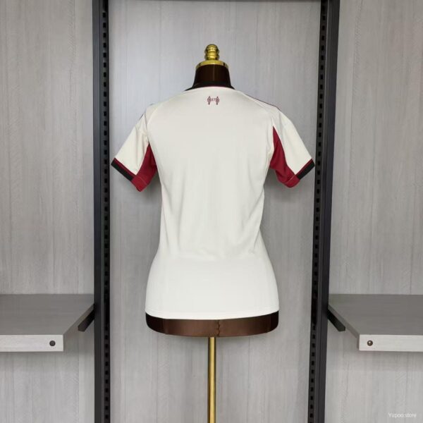 Camiseta Liverpool Visita Mujer - detalle