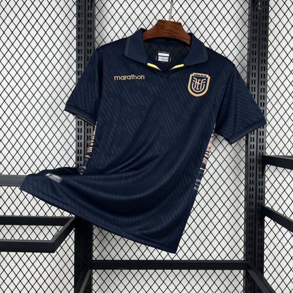 Camiseta Ecuador 2026 Local - detalle
